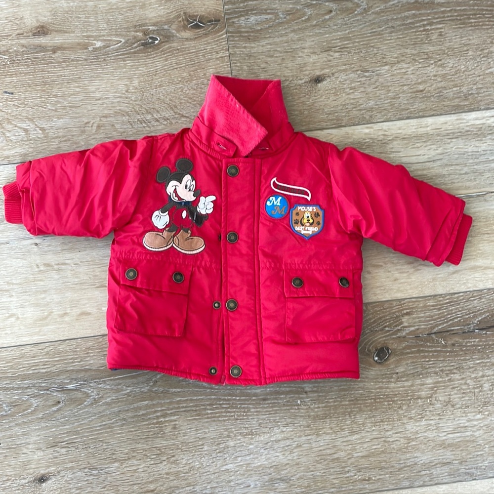 Disney baby 0/6 month jacket in excellent conditions